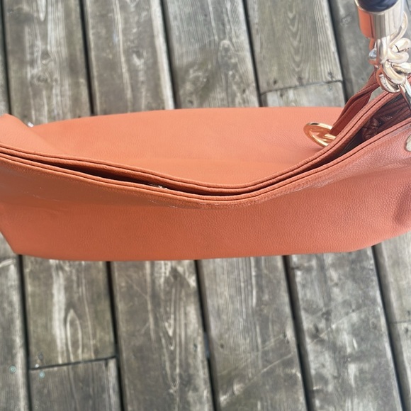 Michael Kors Pebble Chain Bag Purse - Picture 8 of 10